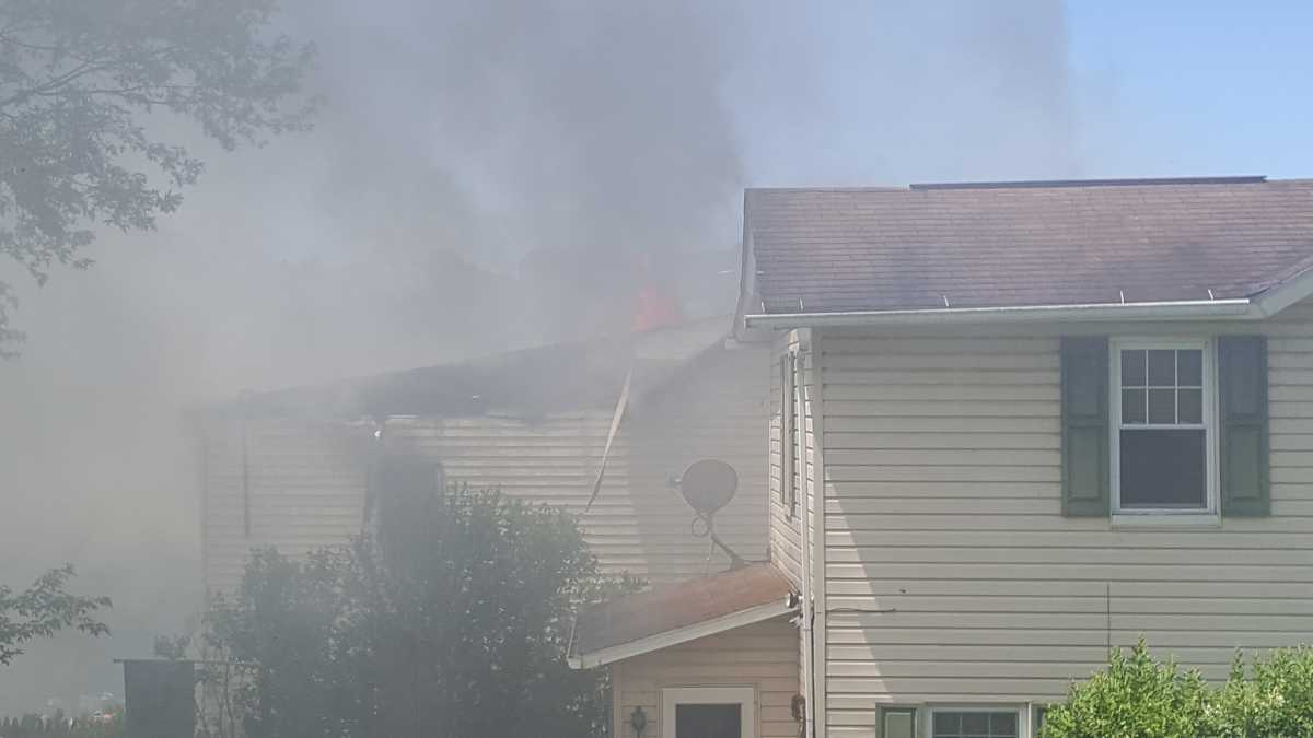 Crews battling fire in Apollo, Armstrong County