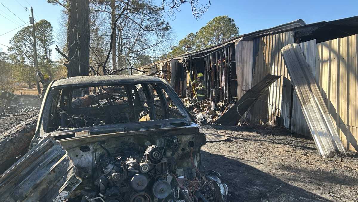 Mobile home, camper and SUV destroyed after yard fire in Appling County