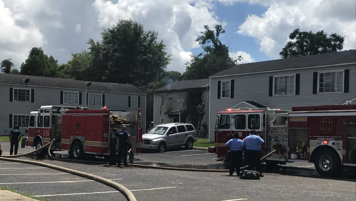 Fire destroys one apartment unit in Jackson