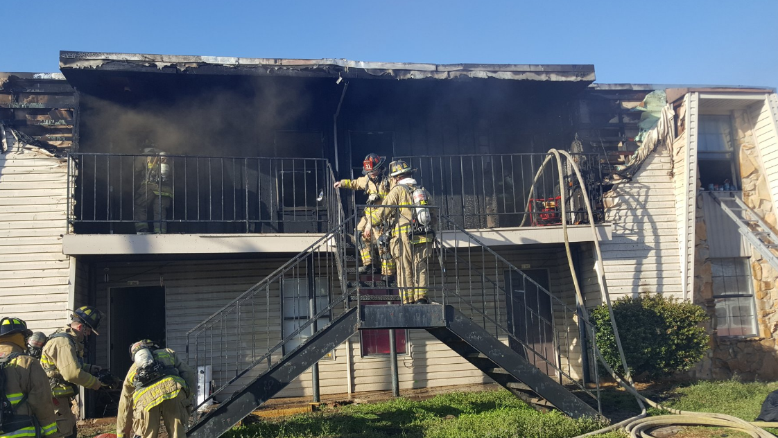 Fire prompts evacuations at apartment complex in west OKC - KOCO