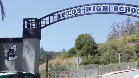School resource officer returns to Aptos High 2 months after deadly stabbing of student - Vimarsana News