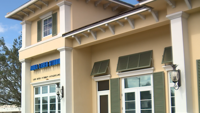 Two arrested in Jupiter, Florida after employee gave unlicensed cosmetic injections, police say - Vimarsana News