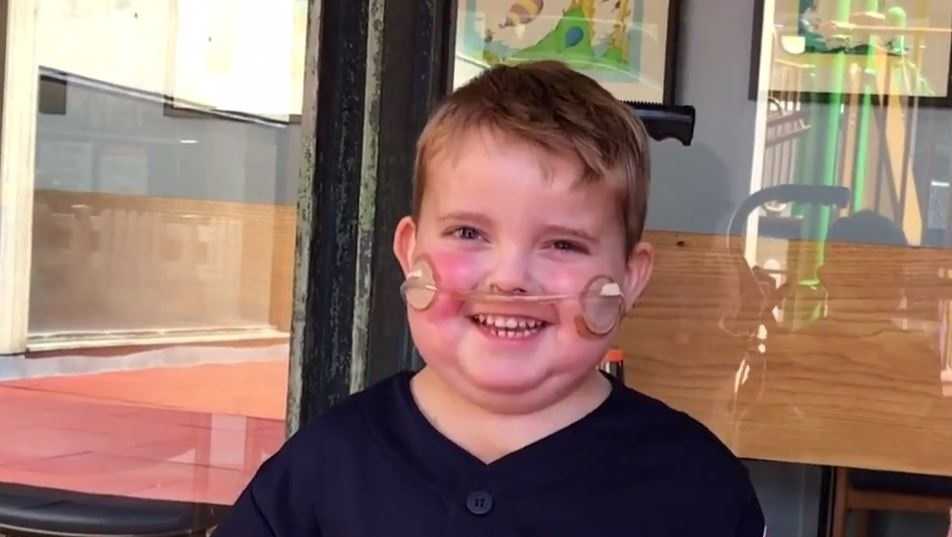 5yearold heart transplant patient Ari Schultz learns he is going home(00)