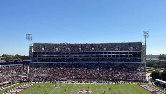 Razorbacks routed, Mississippi State stifles ailing Arkansas offense - Vimarsana News