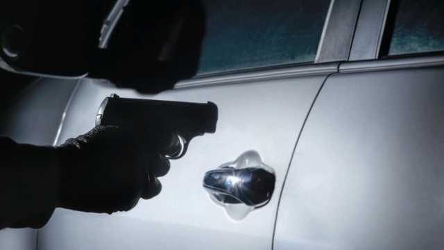 Man, teen arrested 2 hours after reported armed carjacking - Vimarsana News