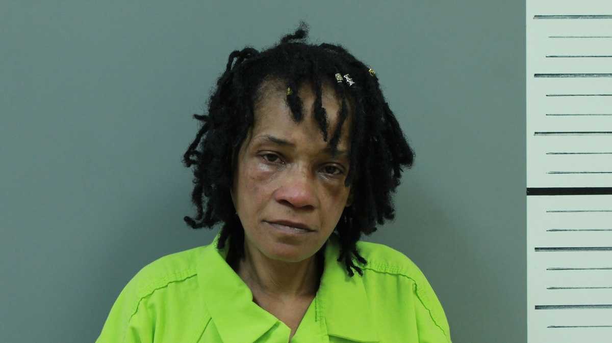 South Carolina woman arrested after infant left alone in car dies