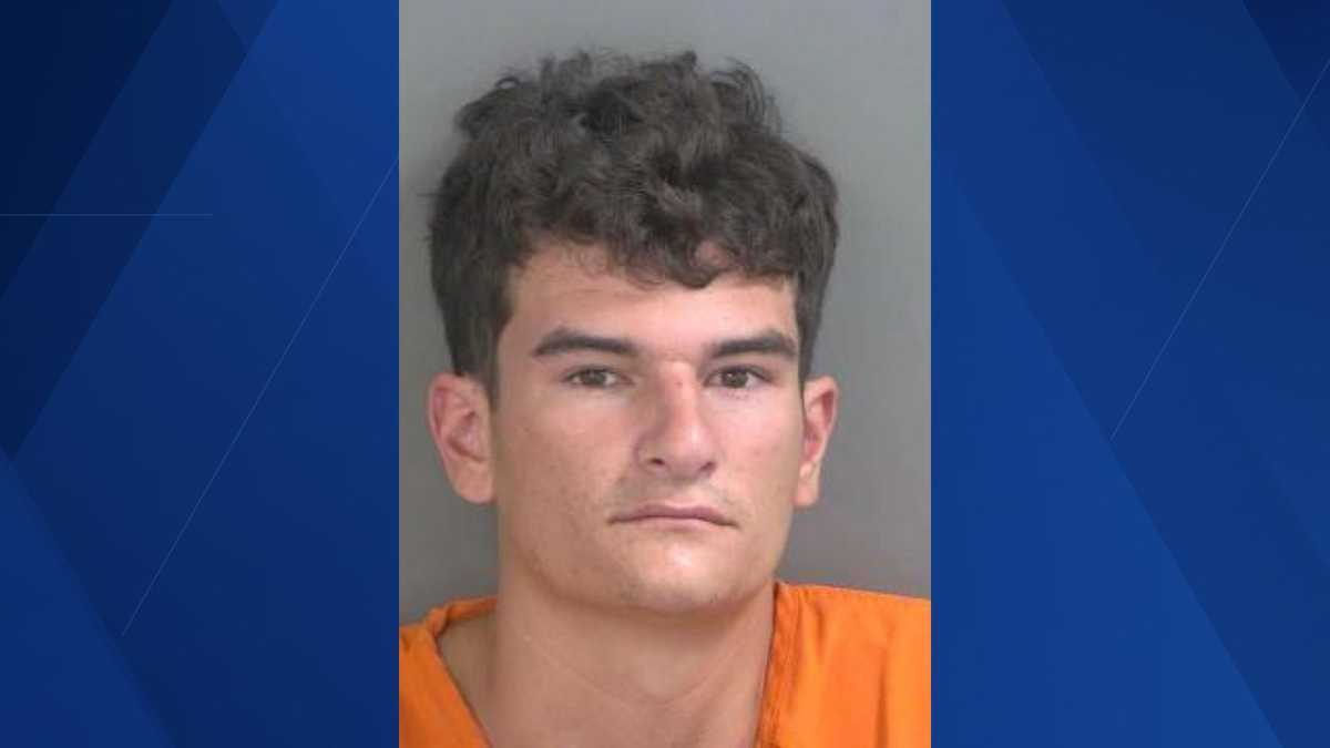 Man arrested for fleeing police in a high-speed chase across Collier County