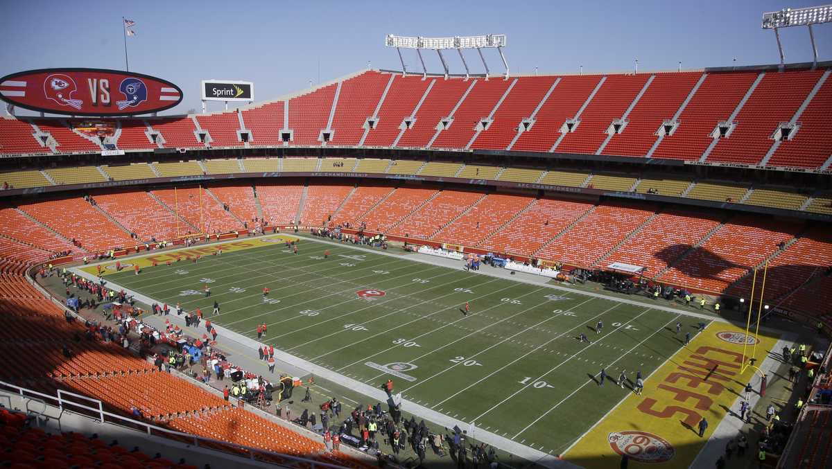 Chiefs to reduce capacity to 22% at Arrowhead; tickets go on sale