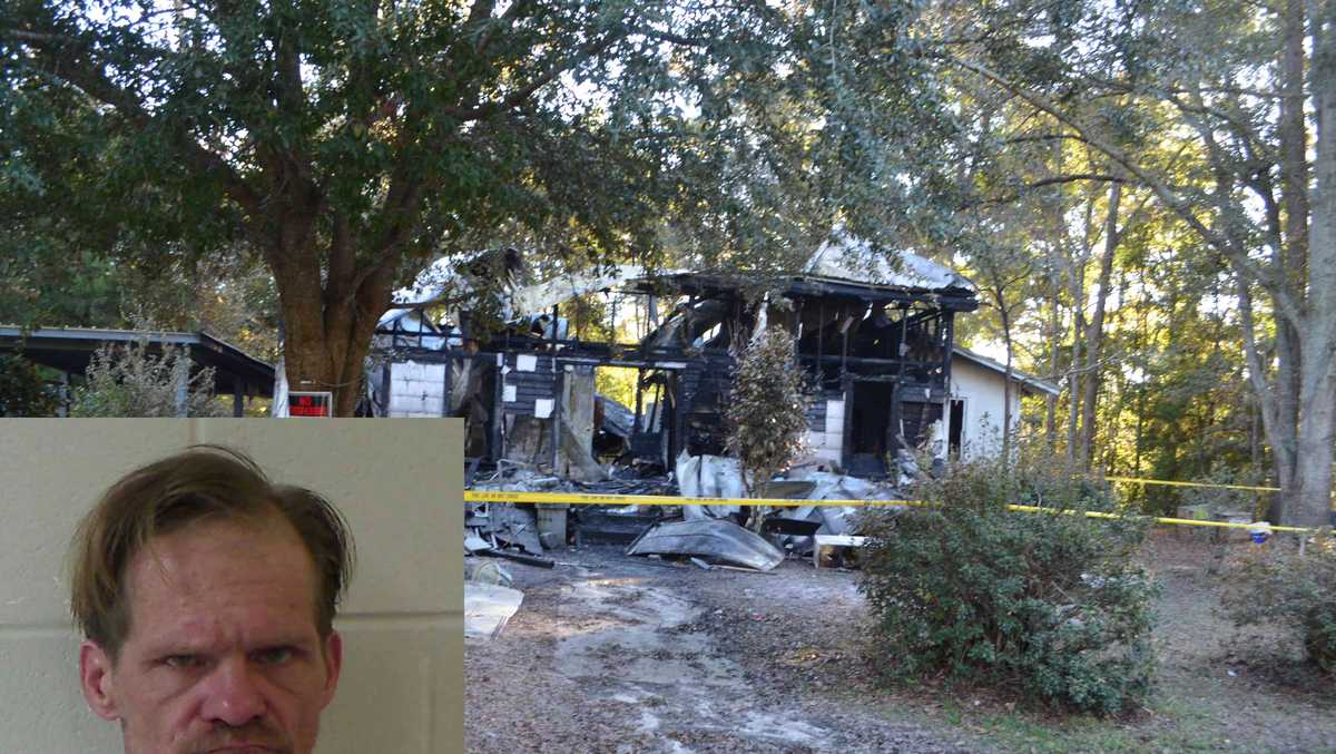 Investigators seek suspect after house fire sends child to burn