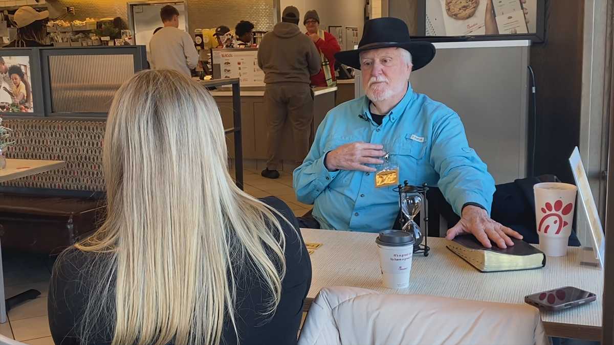 News We Love: Man offers hope and conversation at Chick-fil-A