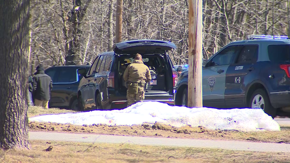 Man engages law enforcement in standoff outside school in Ashburnham, Massachusetts, state