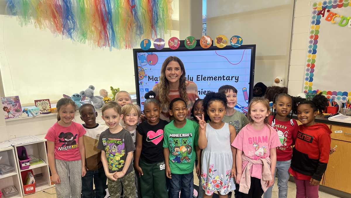 Ashlee Lanier creates a family in her classroom in Bulloch County