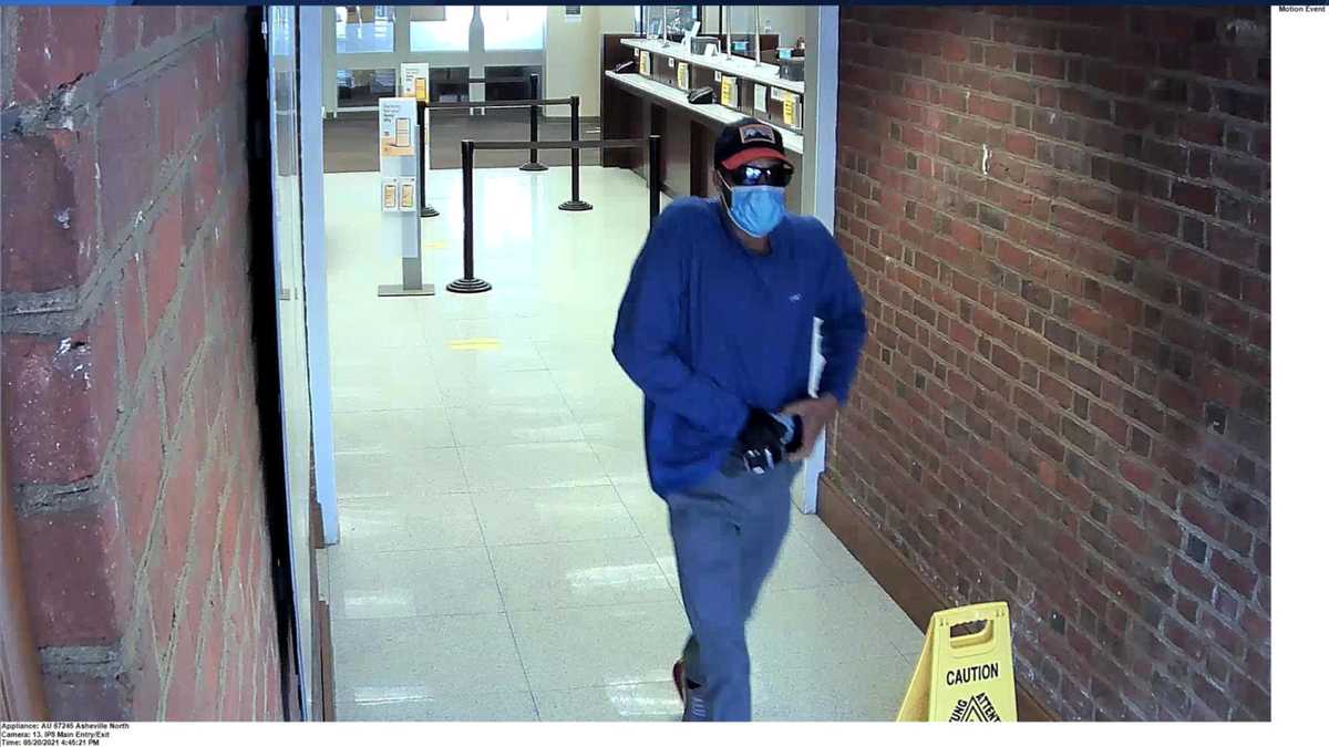 Asheville police searching for armed bank robbery suspect