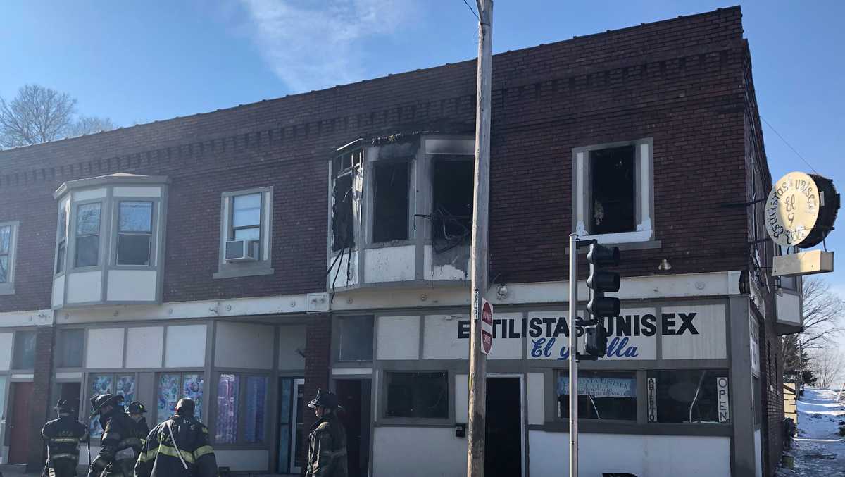 Fire damages apartment building in northeast KC Saturday
