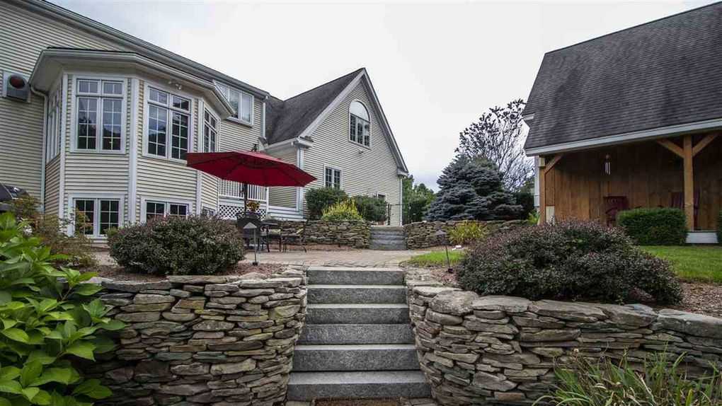 Mansion Monday Comfort and style in this Atkinson home