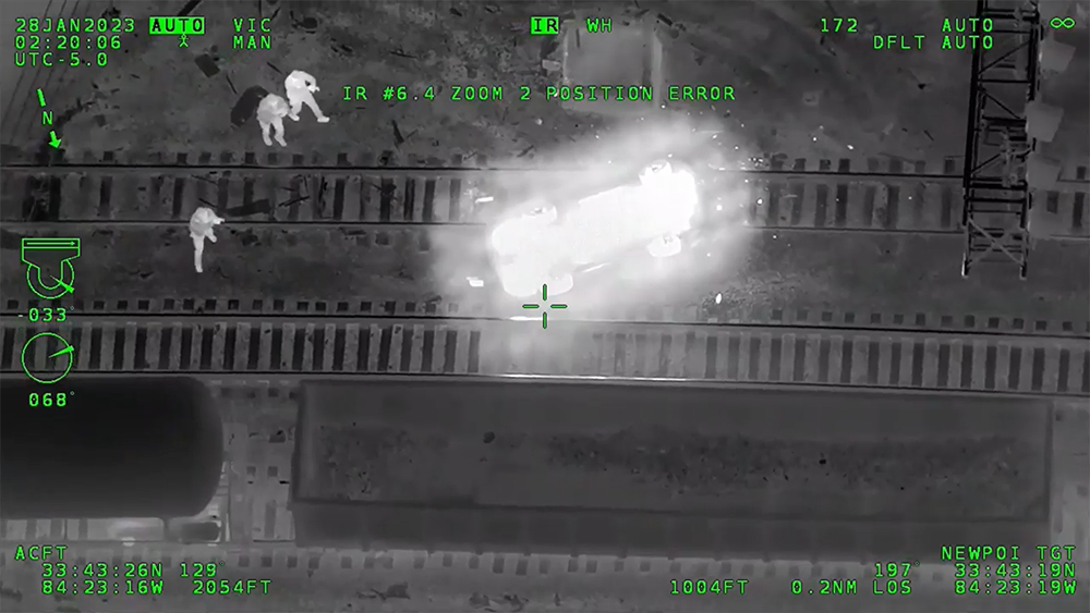 Georgia: Man steals cop car before getting stuck on train tracks - WJCL