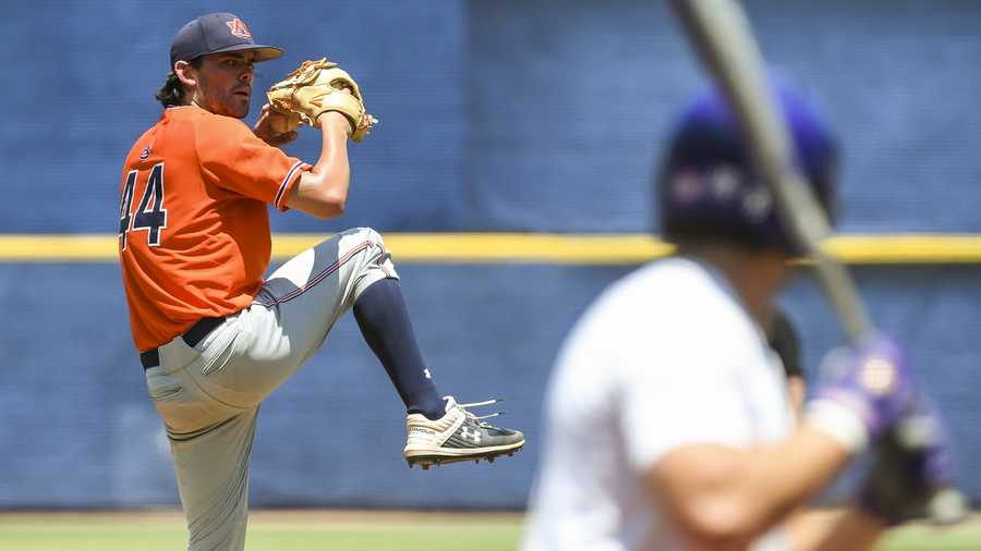 Wild Pitch Errant Throw Help Lsu Rally Past Auburn 4 3 Wild Pitch Errant Throw Help Lsu Rally Past Auburn 4 3