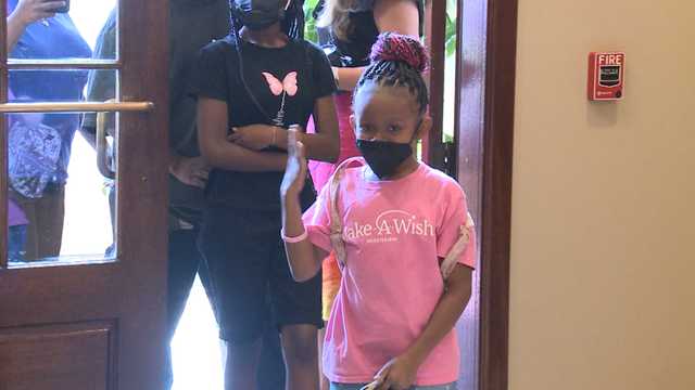 9-year-old cancer survivor to 'swim with the dolphins,' thanks to Make-A-Wish - Vimarsana News