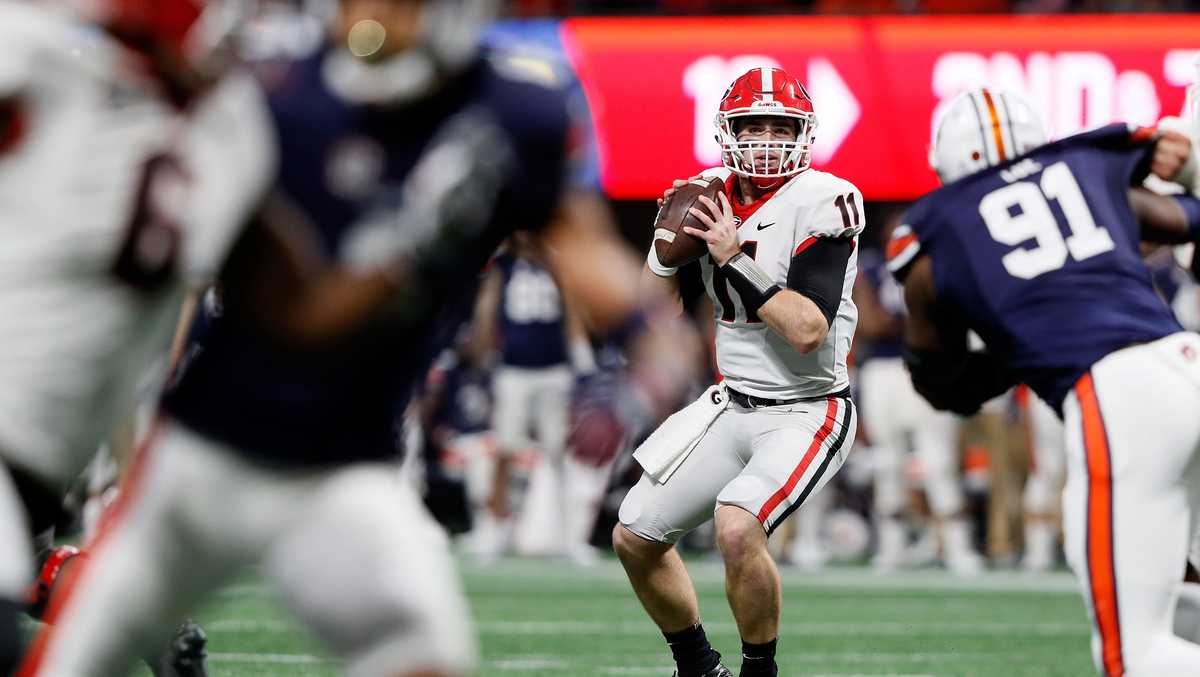 Georgia beats Auburn 28-7 to win SEC Championship