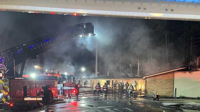 Fire destroys building at Senator Inn and Spa in Augusta - Vimarsana News