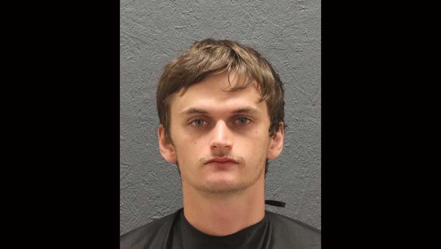 Oconee County teen arrested, charged after sexually assaulting 2 young