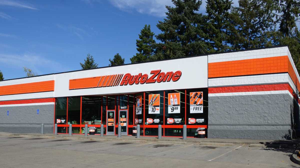 AutoZone plans 4 drive-thru hiring events in October at Louisville