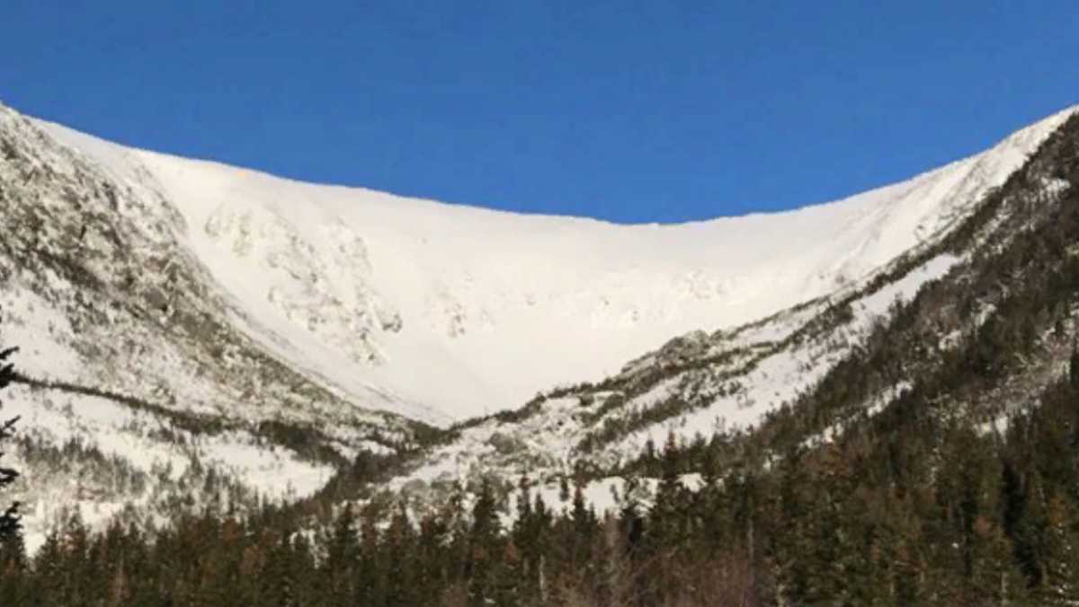 Officials Warn Of Considerable Avalanche Danger