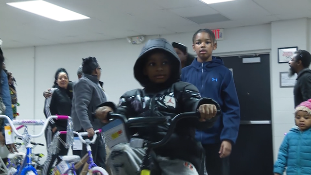 Brothers partner with church to give bikes to Avondale children for Christmas - Vimarsana News