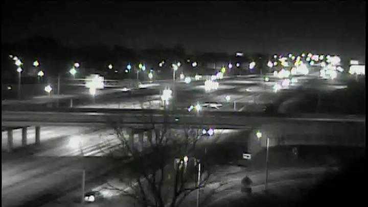1 dead after crash on I-264