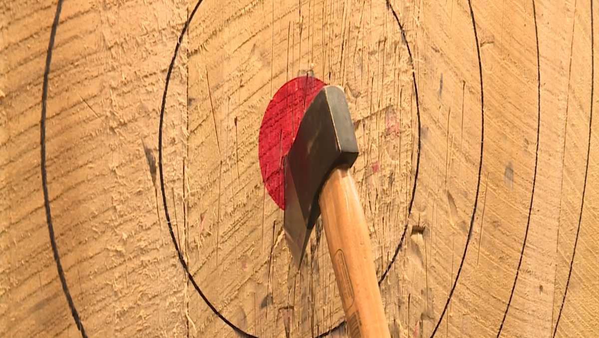 Axe throwing is coming to Omaha