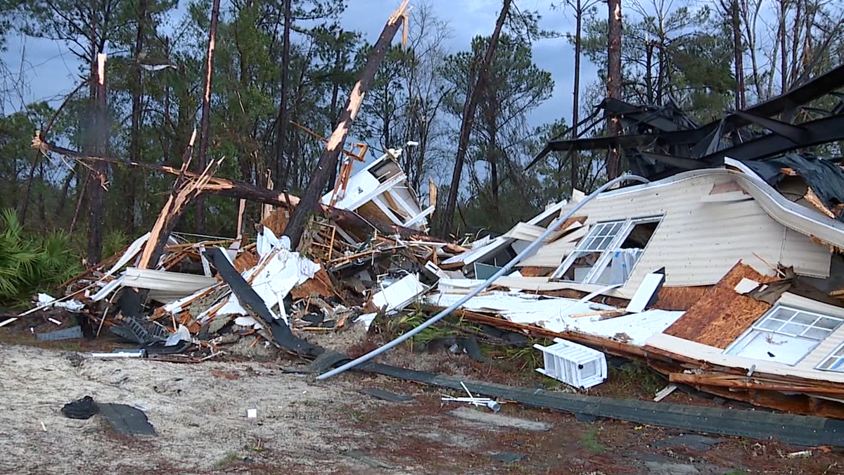 Georgia Possible Tornado Destroys Brantley County Homes