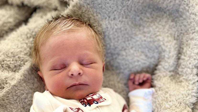 Baby boy born in car along Upstate highway