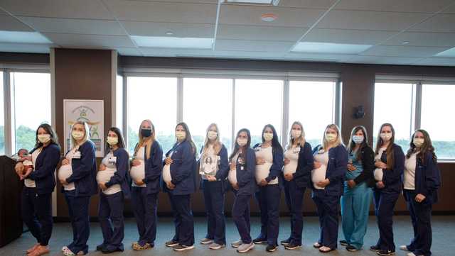 14 staffers at Saint Luke's East Hospital are expecting babies - Vimarsana News