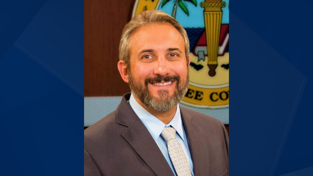 Dr. Ken Savage sworn in as interim Lee County school district superintendent - Vimarsana News