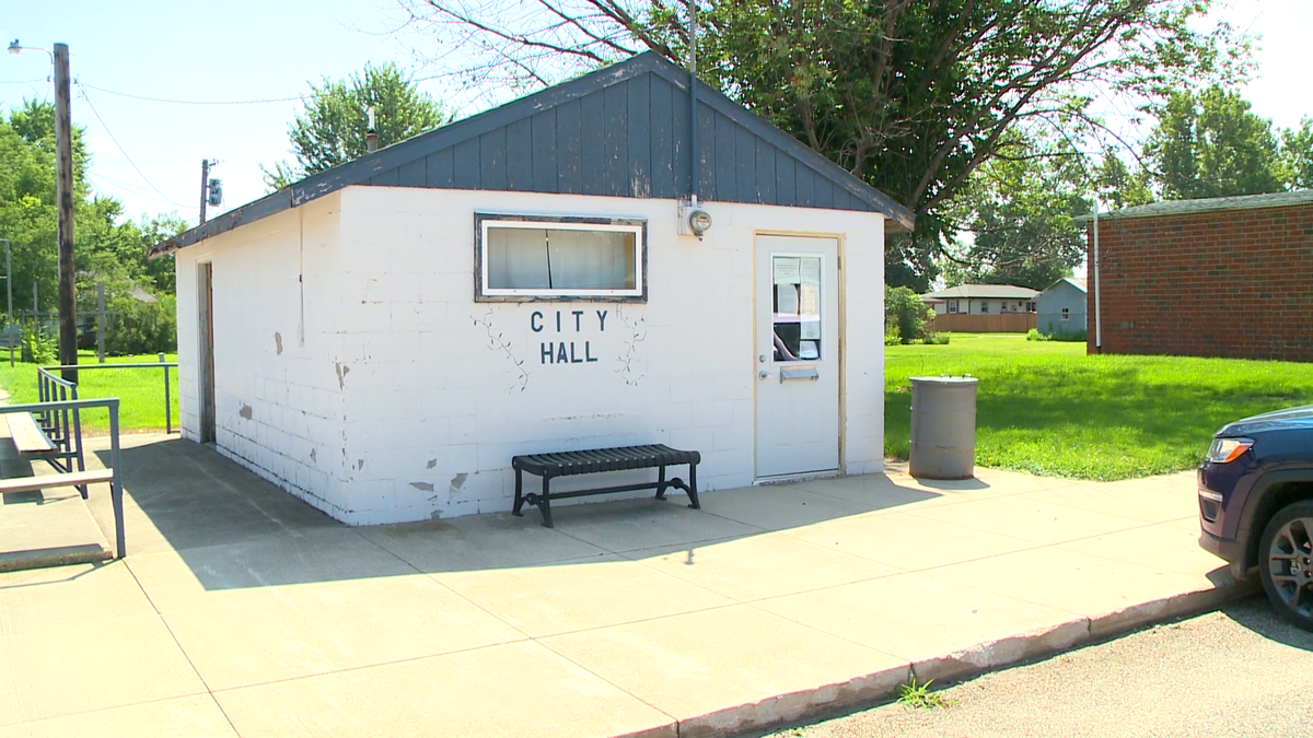 Missed budget deadline could cost Iowa town thousands