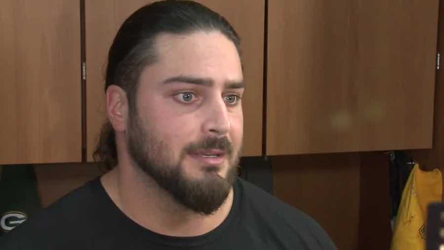 Packers' Bakhtiari frustrated, knee issues crop up again