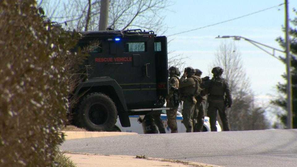 Police clear barricade situation on Taylor Avenue in Parkville