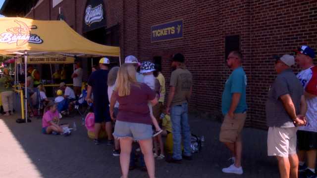 Grayson Stadium: 33-city Banana Ball Tour winding down - Vimarsana News