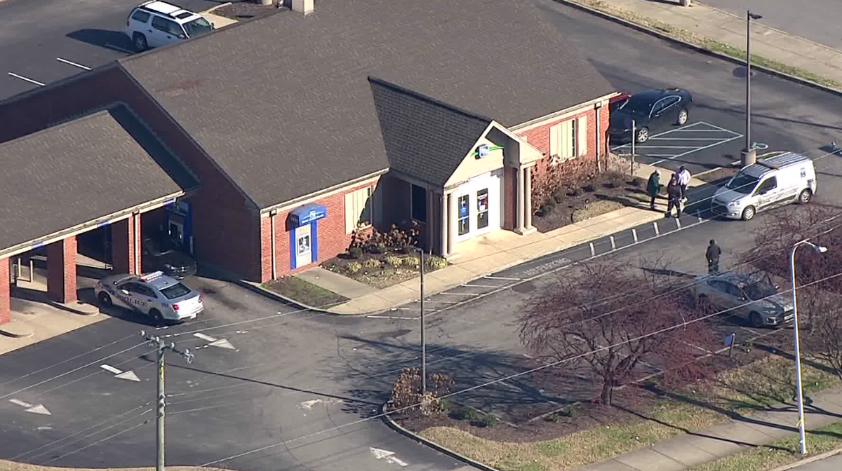 Bank Robbery Suspect In Custody After Heist In West Louisville 0123