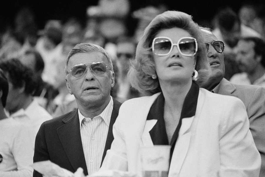 Remembering Barbara Sinatra: Her life in photos