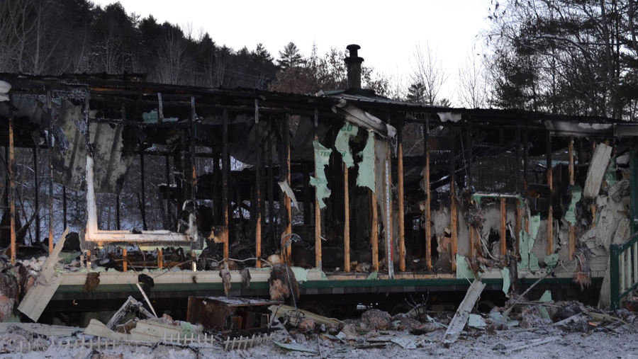 Fire destroys Barnet home