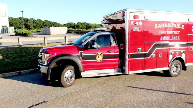 Man struck, seriously hurt by boat propeller in water off Cape Cod - Vimarsana News
