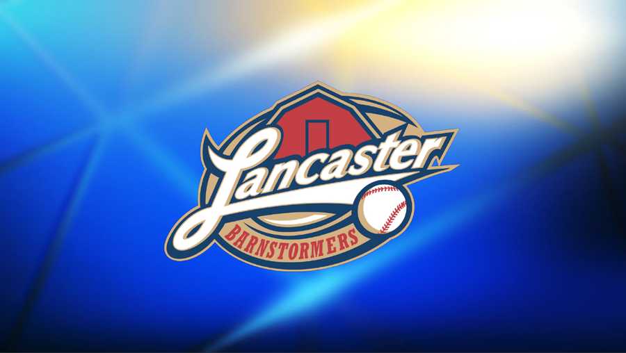 Lancaster Barnstormers rally fans before exhibition game