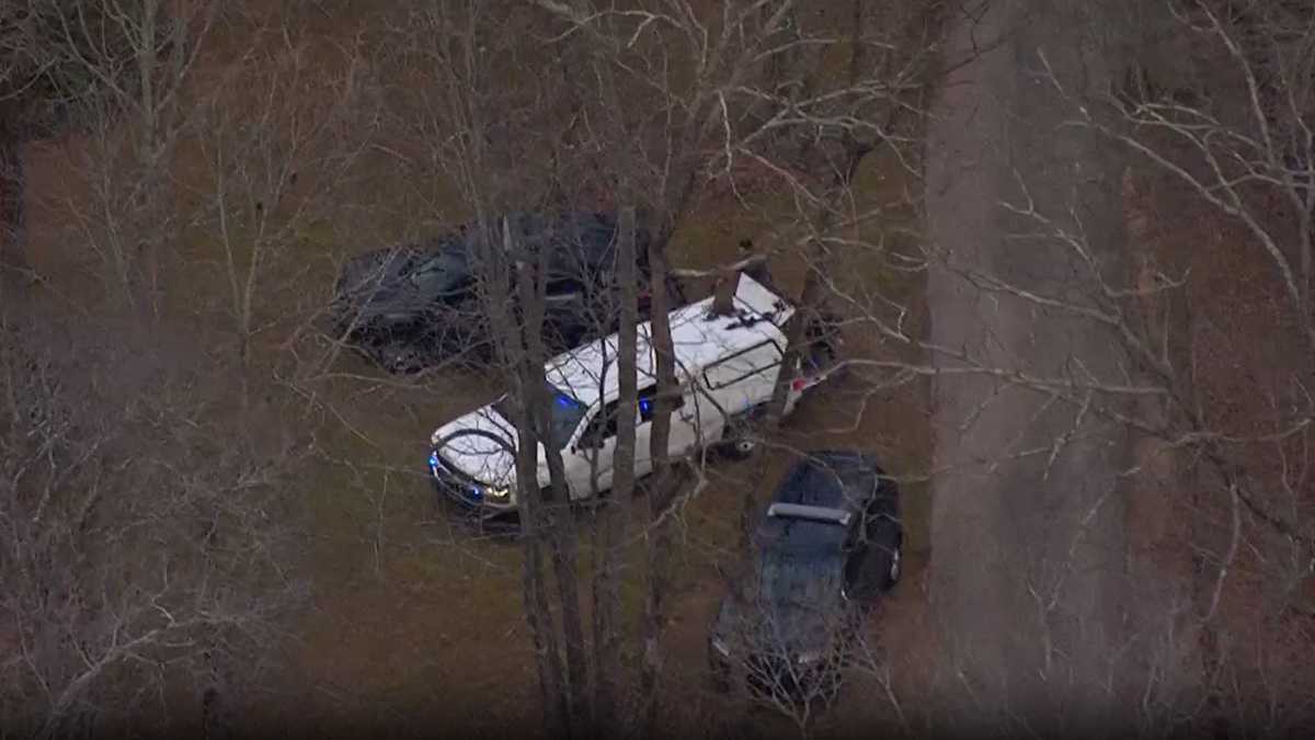 Deputies at scene of potential standoff in Greenville County