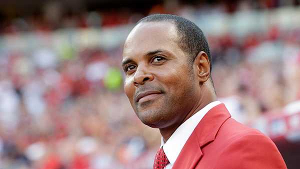 Reds mainstay Barry Larkin elected to Hall of Fame 