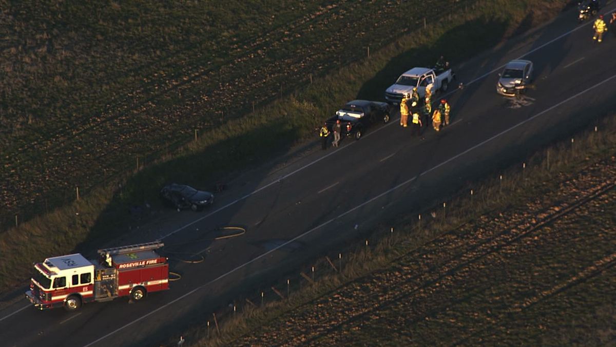 CHP Deadly threecar crash in Roseville closes road