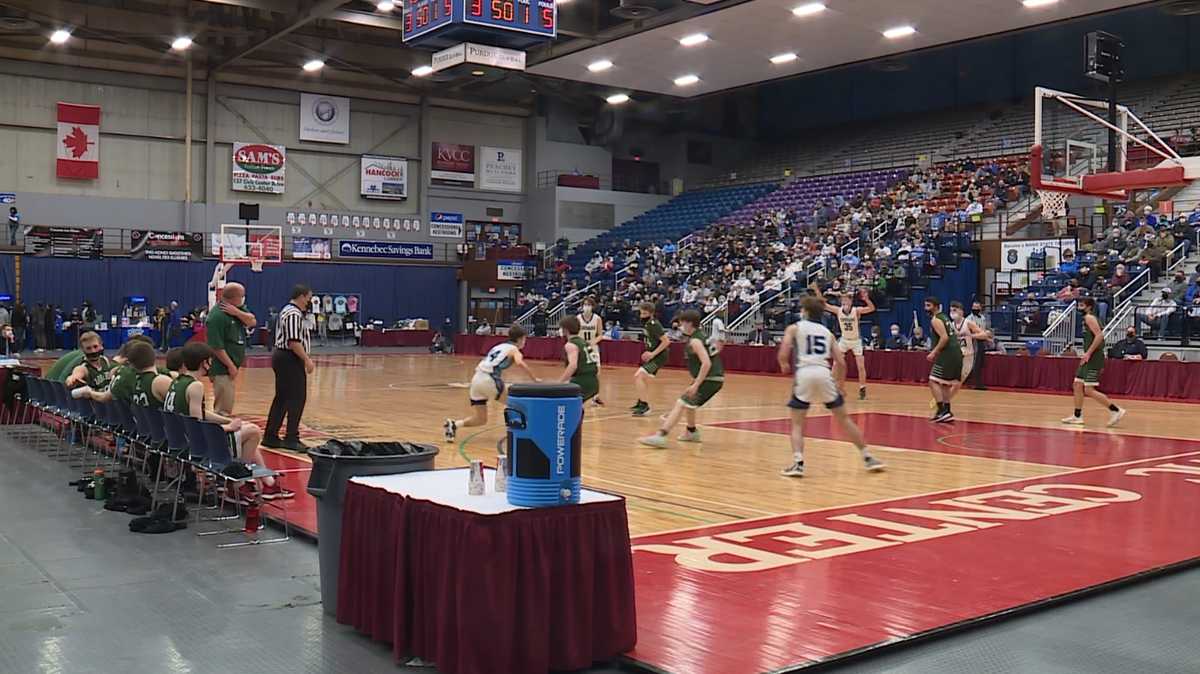 The Maine high school basketball tourney is back, fans are stoked