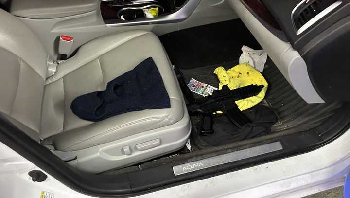 ski mask and bb gun found in suspect's car in watsonville.