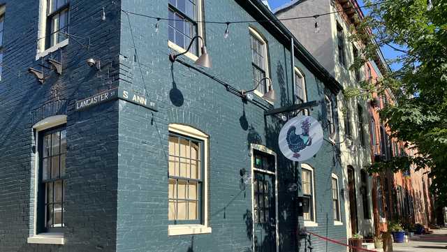 Fried chicken and champagne spot moving coming to Fells Point - Vimarsana News
