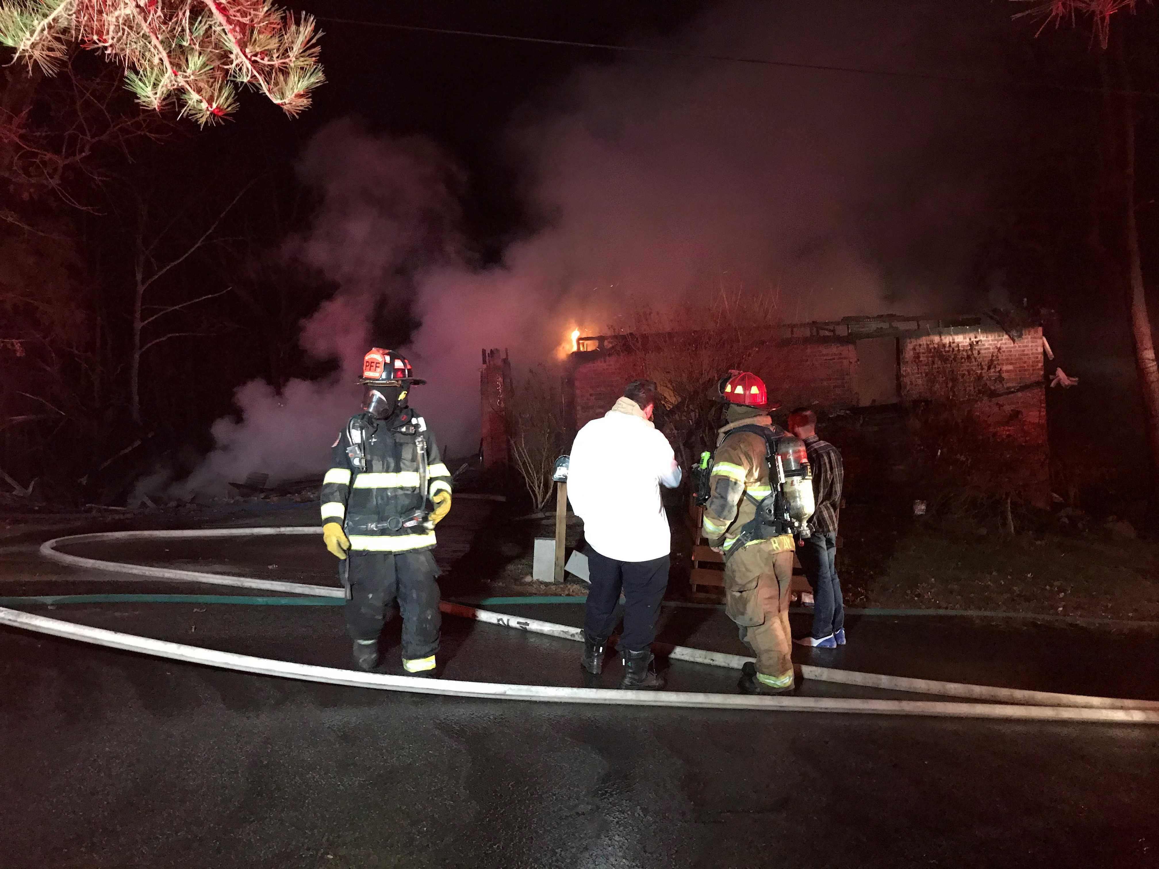 Family Escapes House Fire Unharmed In Benton County